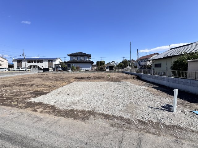 新築　高崎市日高町　Blooming　Garden　１号棟の駐車場|現地写真　駐車スペースは並列3台分可能です！
