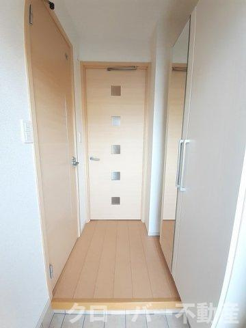 フロンティアⅡの玄関