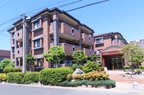福岡市早良区干隈３丁目の賃貸マンション