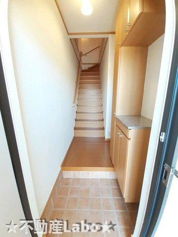 モーントシャインCの玄関