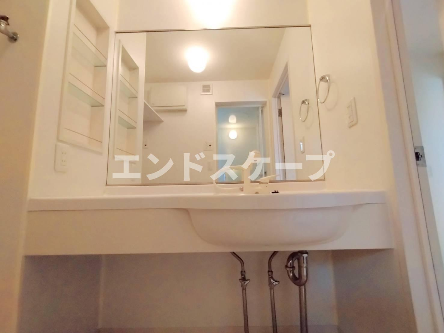 フォンテーヌの洗面所|高崎、前橋のお部屋探しはエンドスケープまで！お客様の理想お聞かせ下さい♪