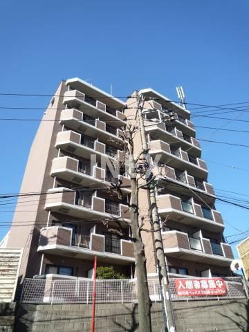 ルーエ横濱の外観