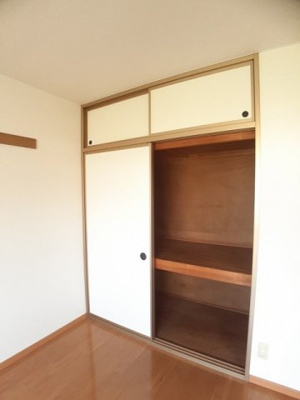 【収納】 | アーバンハウスⅡ | 小物を収納するのに便利です