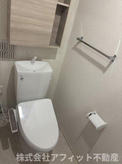 【トイレ】 | D-room内山Ⅴ | 温水洗浄暖房便座
