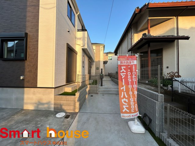 大和市福田　新築全4棟の前面道路含む現地写真