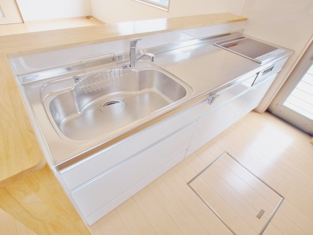 呉市焼山中央３丁目の一戸建てのキッチン