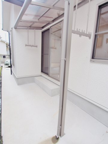 呉市焼山中央３丁目の一戸建てのバルコニー