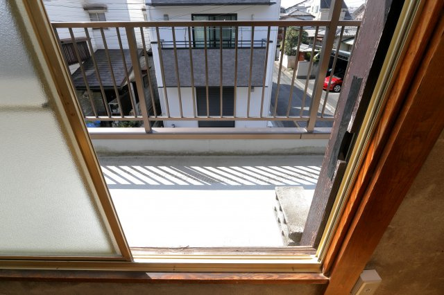 小池一時貸のバルコニー