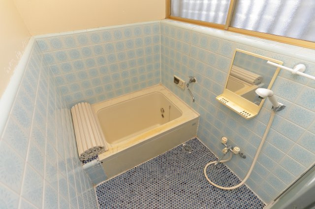 小池一時貸の浴室