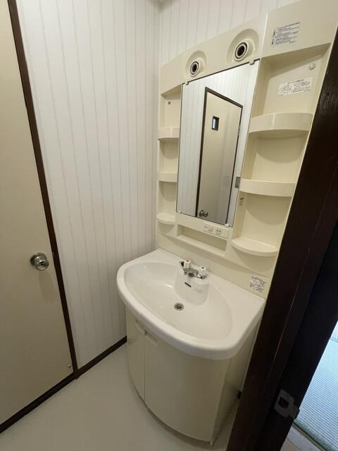 エミール三田の洗面所