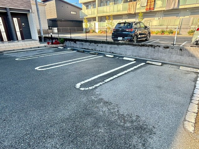 パジェール・ドゥの駐車場