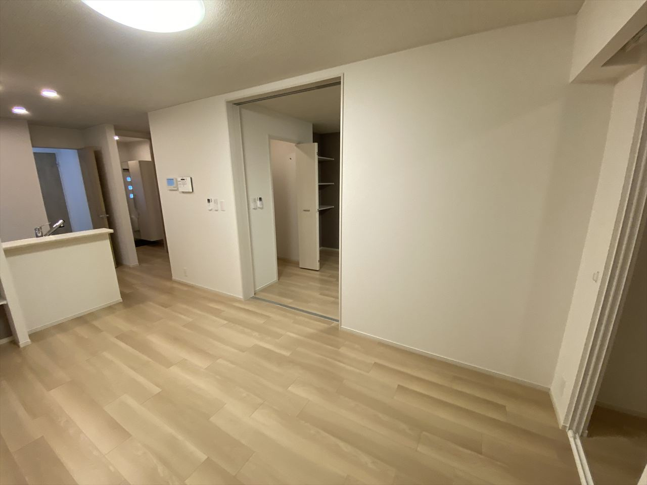 リゼット　Aの居間・リビング