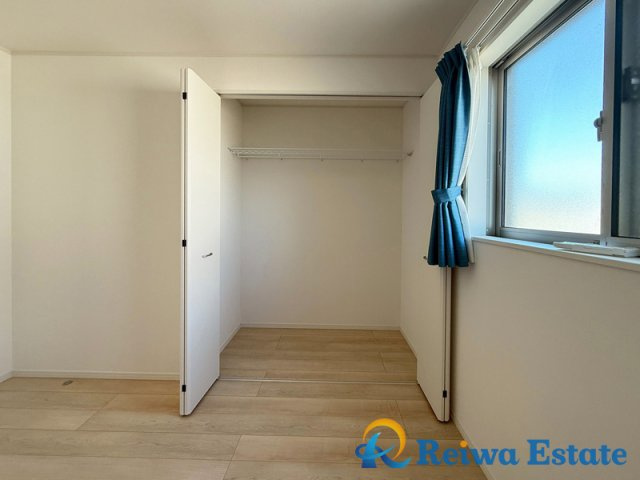 中古戸建　茅ヶ崎市柳島2丁目の収納