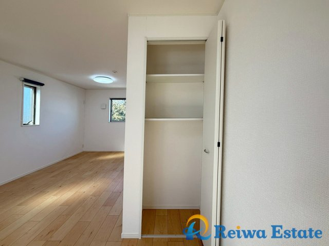 中古戸建　茅ヶ崎市柳島2丁目の収納|お洋服や小物の収納にお役立ち♪収納付きで居室の全空間を有効活用出来ます。