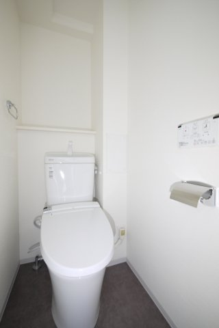 岡山スタービルのトイレ|※写真は別の部屋のものです。