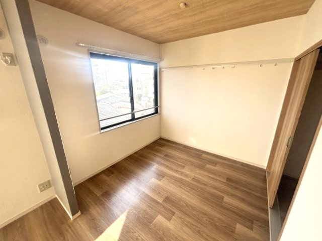 ルミエールモトヤマの居間・リビング