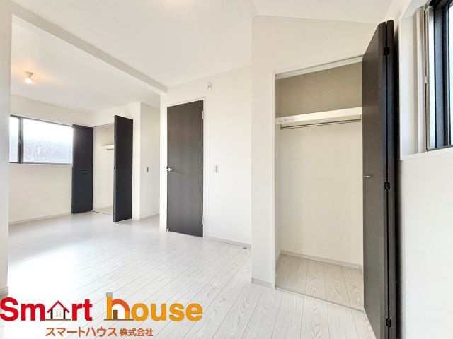 相模原市中央区宮下本町の洋室