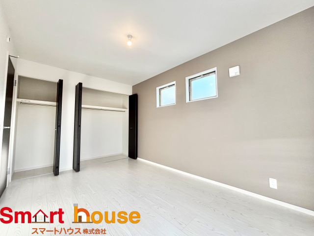 相模原市中央区宮下本町の洋室