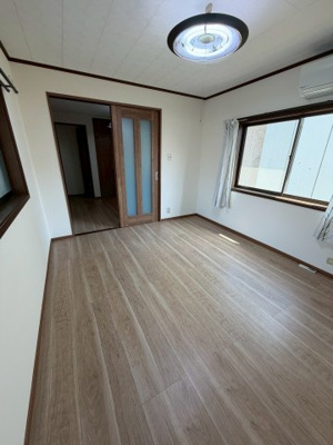 【居間・リビング】 | 雁屋北町戸建