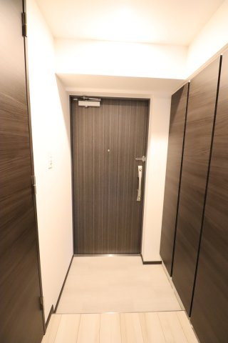 GENOVIA南千住Ⅵskygardenの玄関