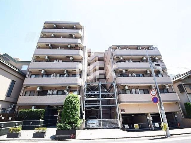 横浜市西区楠町の賃貸マンションの外観