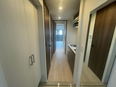 【玄関】 | ファーストフィオーレ京橋ブレイニー