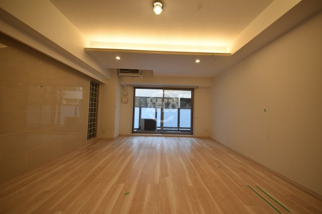 B-PROUD天満橋　中大江小学校区の居間・リビング|B-PROUD天満橋　リビング