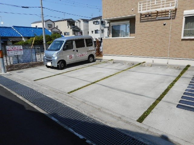 【駐車場】 | フルー　リール