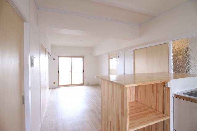 矢元台住宅の居間・リビング