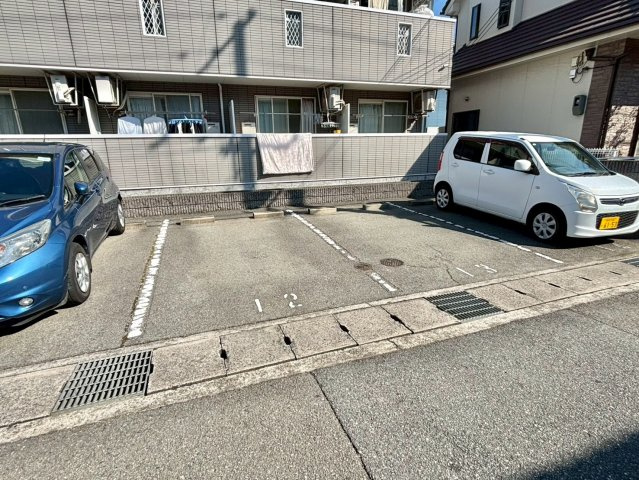 サンフレッチェ南条Bの駐車場