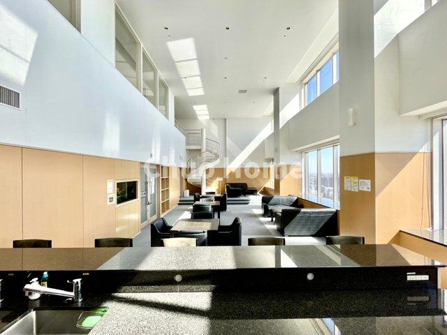 ブリリアタワー東京のロビー|ロビー