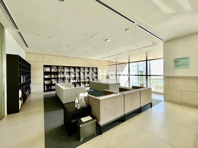 ブリリアタワー東京のロビー|ラウンジ