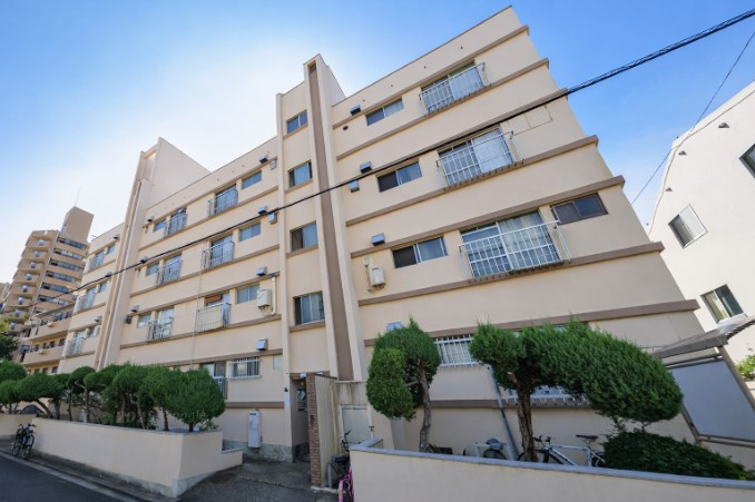 大宮第４コーポＡ棟　1階の外観