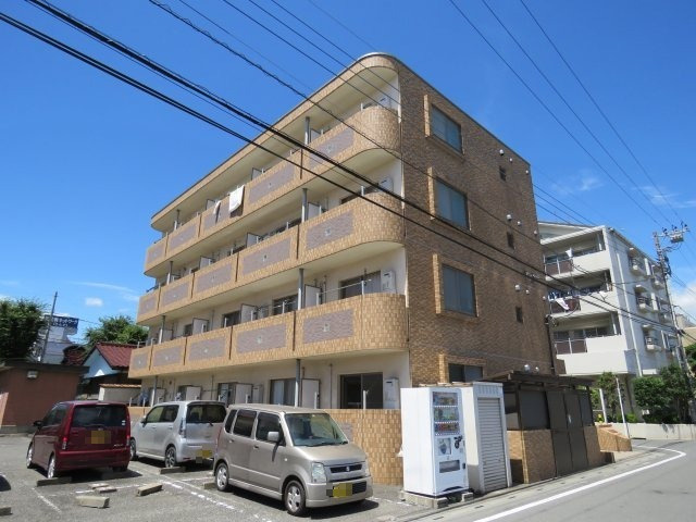メゾンドヴァンテーヌの外観
