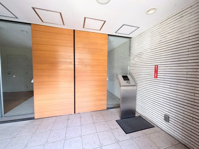 【エントランス】 | グランノア高槻阿武山LUCE