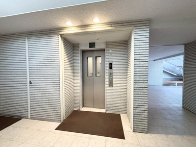 【ロビー】 | グランノア高槻阿武山LUCE