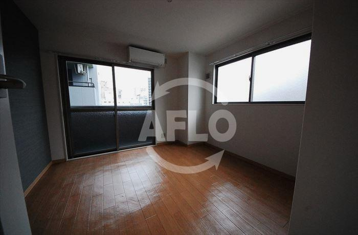 みおつくし東なんばの居間・リビング|みおつくし東なんば　ひろびろとしたお部屋