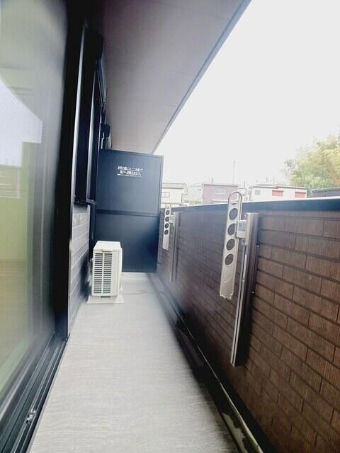 コリーヌ・ブリズⅢのバルコニー