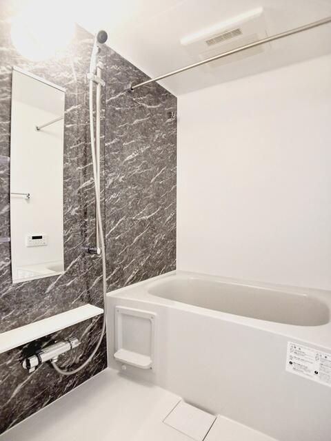 コリーヌ・ブリズⅢの浴室