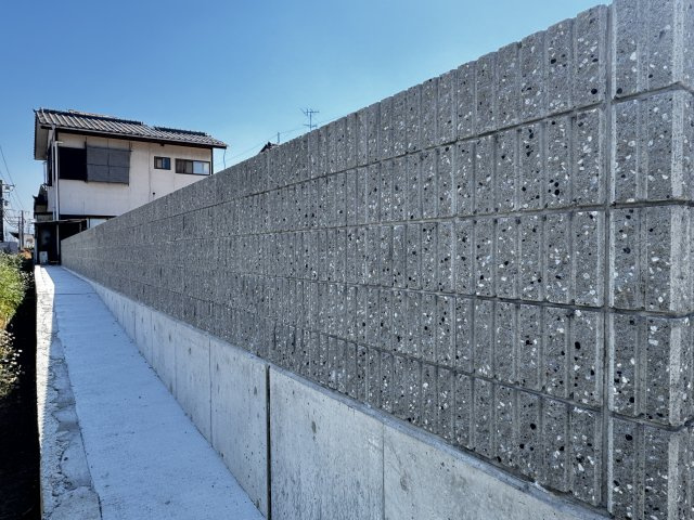上之町二丁目 土地の前面道路含む現地写真