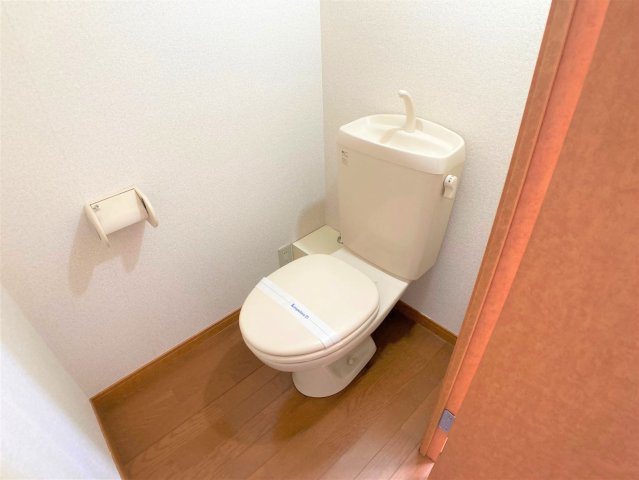 【トイレ】 | 設備・仕様は号室により異なる為、現況を優先致します。