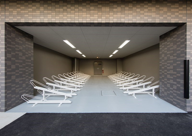 ルーブル両国弐番館