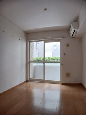 【居間・リビング】 | プードルハウスＤ