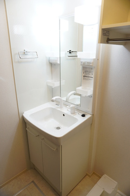 【洗面所】 | Ｄ-room船町 | 洗髪洗面化粧台　