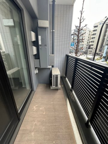 【バルコニー】