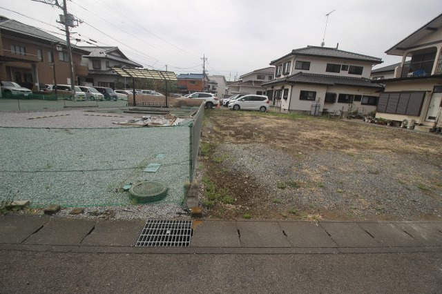 下野市小金井５丁目の外観|東側との境界部分（2026年3月撮影）