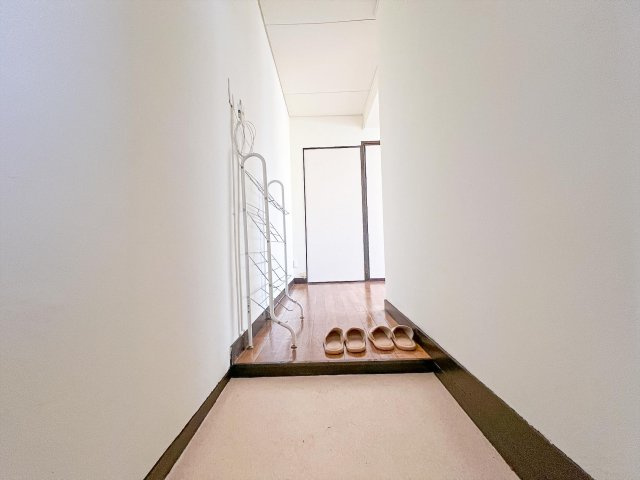 コーポ橘の玄関