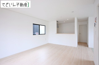 【居間・リビング】 | CRADLE GARDEN加須市南町第3　新築住宅 | ≪1号棟≫
現地(2026年7月撮影)