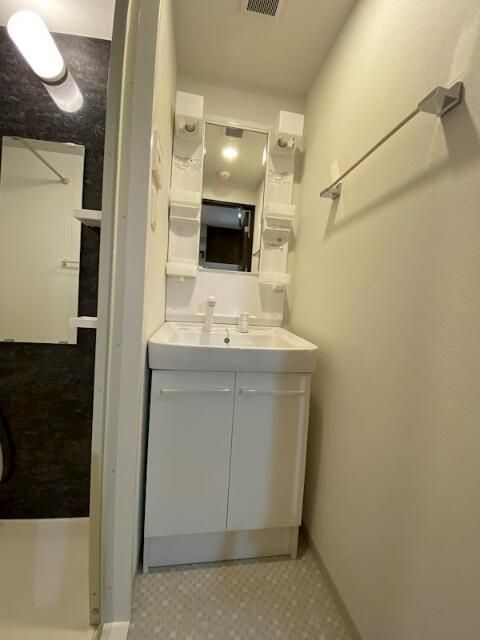 ＧＥＮＯＶＩＡ練馬高野台ｓｋｙｒｕｎの洗面所