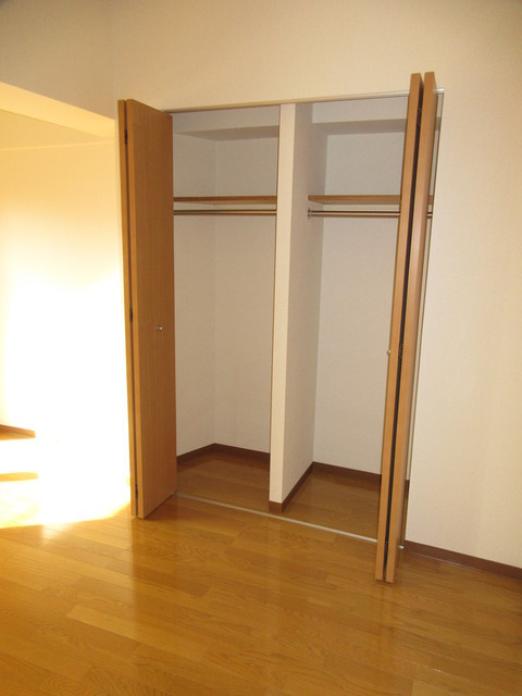 サンピア西須賀の収納